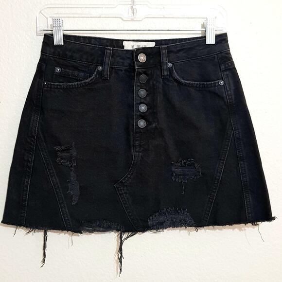 Free People We The Free Black Distressed Jean Skirt 100% Cotton Button Fly Mini - Picture 8 of 14